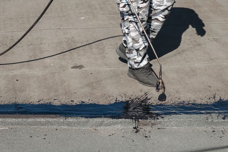 Tar Roof Installation